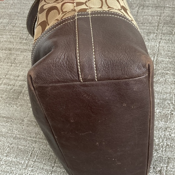 Coach Brown Shoulder Bag - Picture 5 of 17